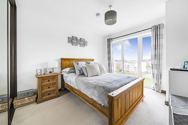 Flat for sale in Rosalind Drive, Maidstone