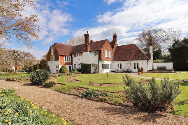 Thumbnail Country house for sale in Water Lane, Headcorn, Kent