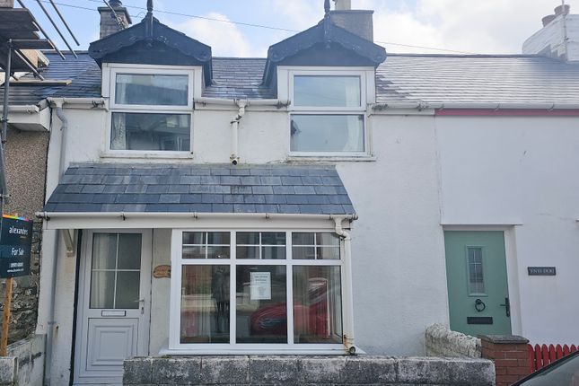 Cottage for sale in Borth
