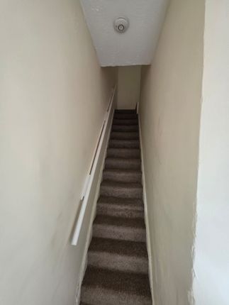13a, Edale Avenue, Manchester photo 2