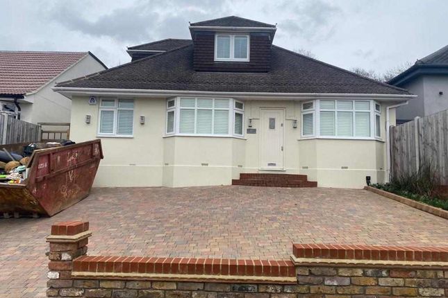 Thumbnail Detached house to rent in Greenfield Avenue, Watford
