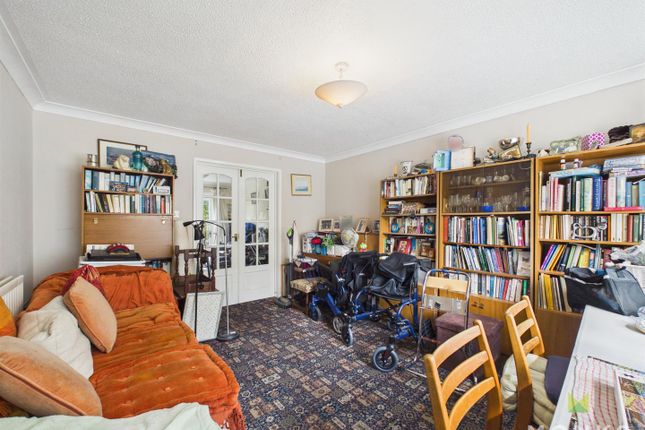 4, Willow Park, Shrewsbury photo 3