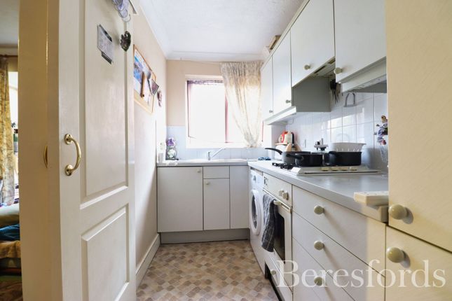 6, Courtland Mews, Essex photo 2