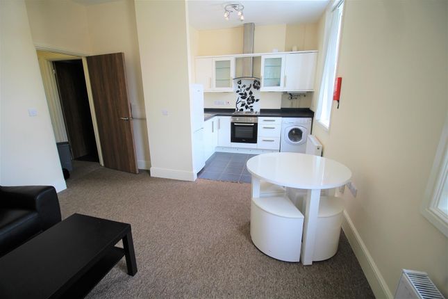 Flat to rent in Clarendon Villas, Clarendon Street, Coventry
