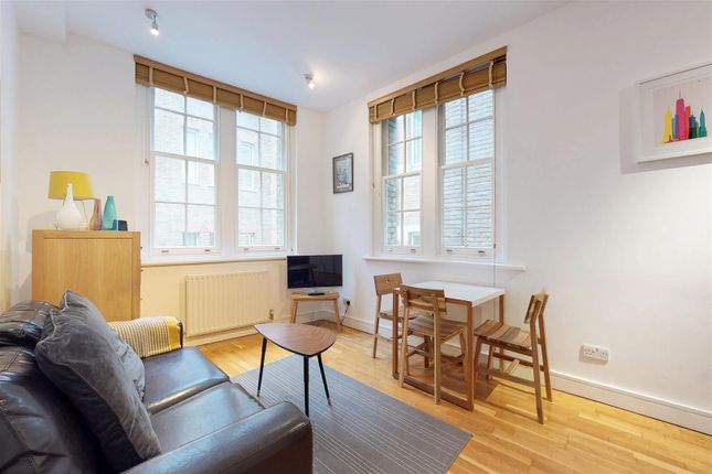 1-bed flat on Flat 12, Cathedral Court, London, £415,000