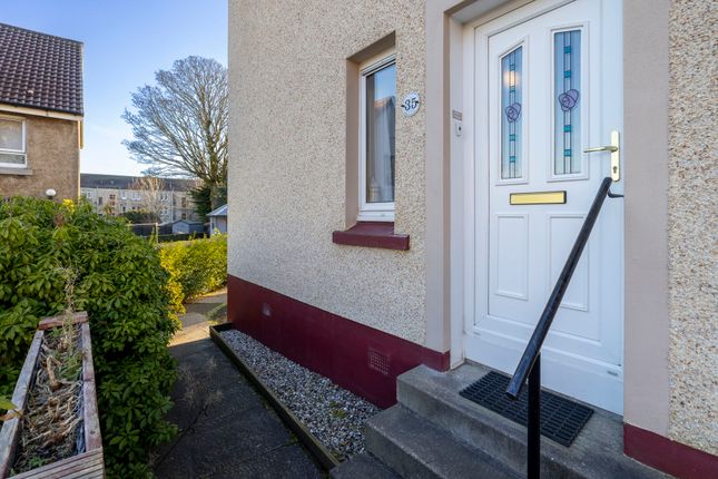 Flat for sale in Bellfield Crescent, Glasgow