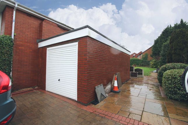 2 Norley Hall Avenue, Wigan photo 2