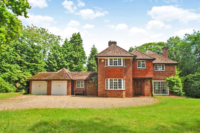 Thumbnail Detached house to rent in Westfield Road, Beaconsfield