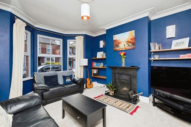 11, Wade Avenue, Derby photo 2