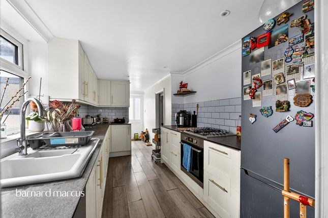 21, East Street, Epsom photo 4