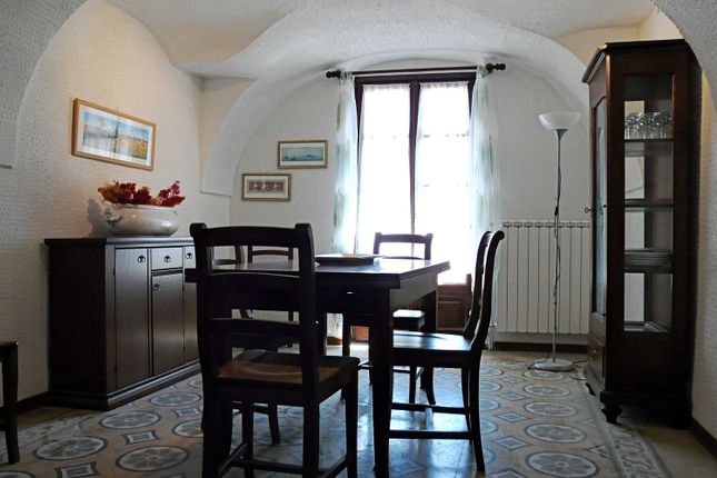Apartment for sale in Via Cima 18, Dolceacqua, Imperia, Liguria, Italy