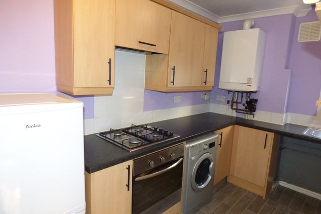 67, Reginald Street, Luton photo 2