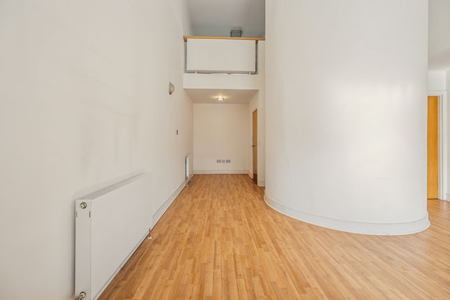 Flat 2/3, 149 Ingram Street, Glasgow photo 4