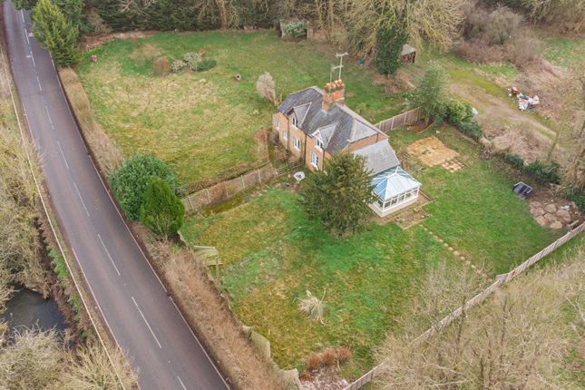 Semi-detached house for sale in Lea Green, Mill Green, Hatfield