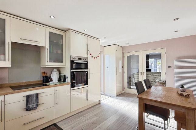 45, Clearwood View, Chapmanslade photo 4