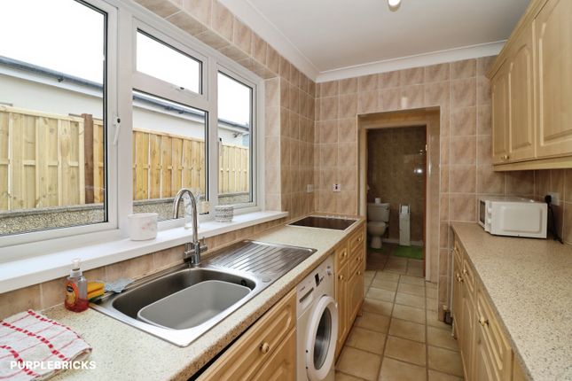 54, Bentinck Road, Chesterfield photo 4