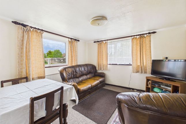 10, Coalway Road, Coleford photo 3