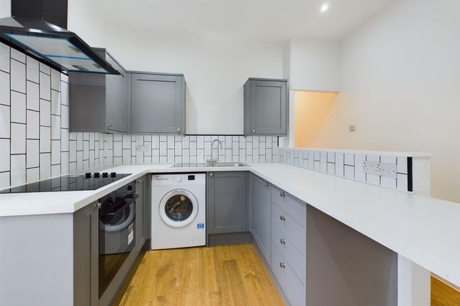 Cam03974G0-Pr0077-Still003