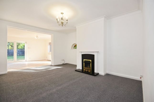 176, Ingrave Road, Brentwood photo 2