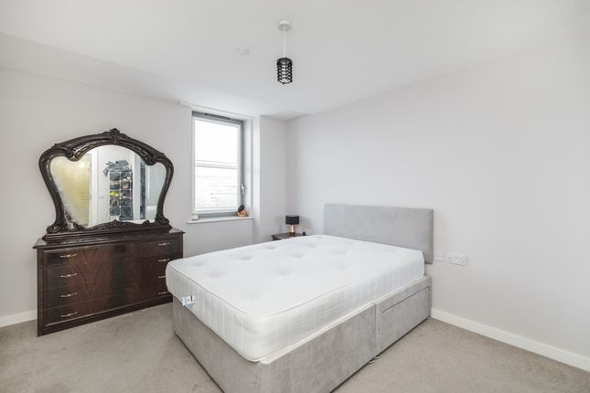 605, Moro Apartments, 22, New Festival Avenue, London photo 4