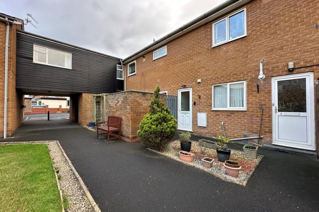 Flat for sale in Tag Lane, Ingol, Preston