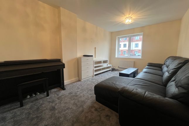 Property to rent in Ikon Avenue, Wolverhampton