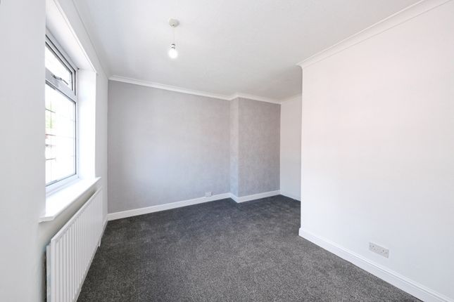 10, John Street, Worksop photo 4