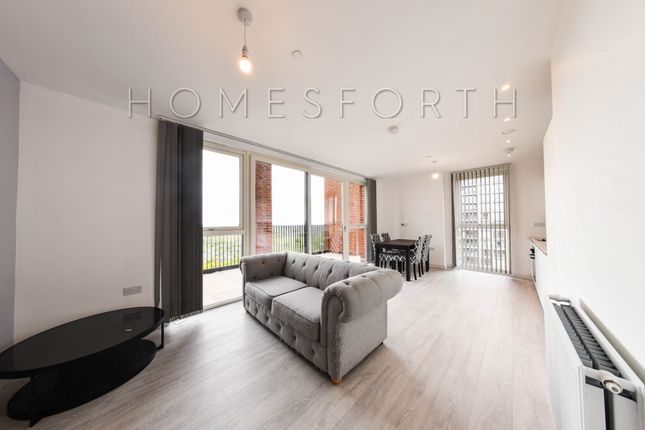 Thumbnail Flat to rent in Rosefinch, Shearwater Drive, Hendon