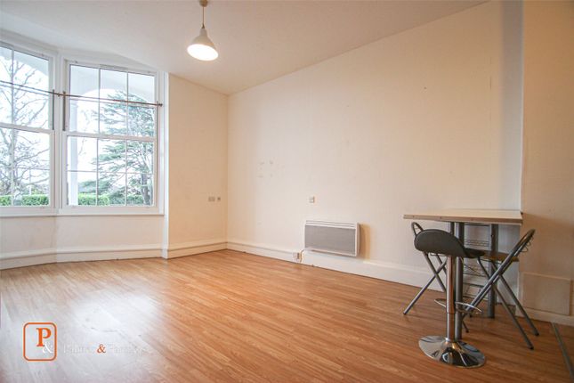 2, Middlesex Court, Clacton-On-Sea photo 2