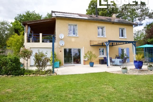 Thumbnail Villa for sale in Sarlat-La-Canéda, Dordogne, Nouvelle-Aquitaine