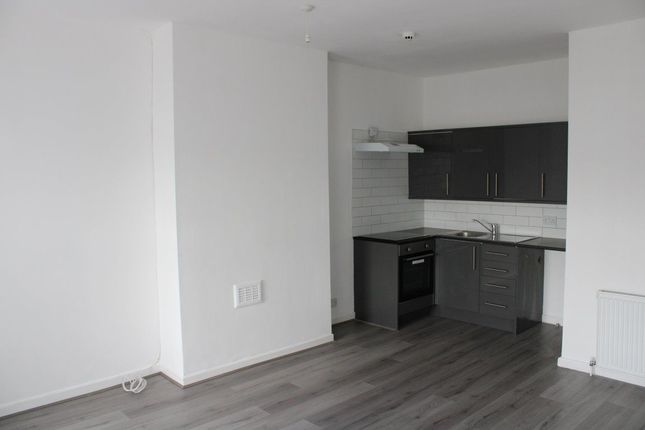 Thumbnail Flat to rent in Smithdown Road, Liverpool