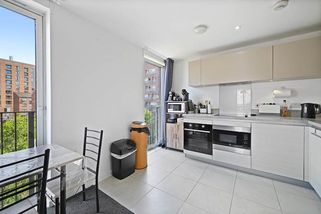4, Maddison Court, 7 Hastings Road, London photo 4