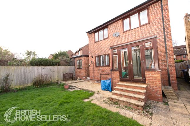 Detached house for sale in Foscote Rise, Banbury, Oxfordshire