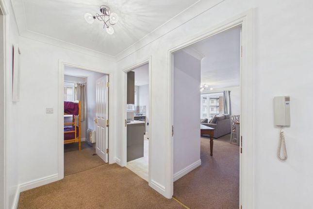 15, March Court, Whitby photo 4