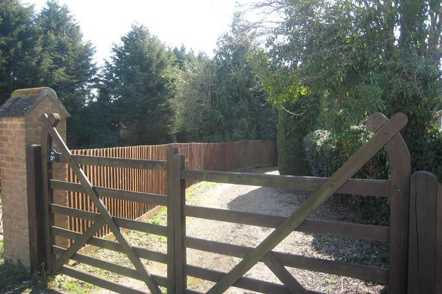 3A, Towcester Road, MILTON KEYNES photo 3