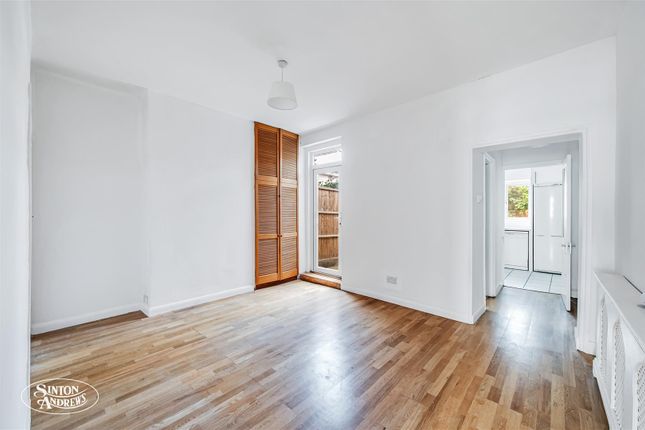 8, Chesham Terrace, London photo 4