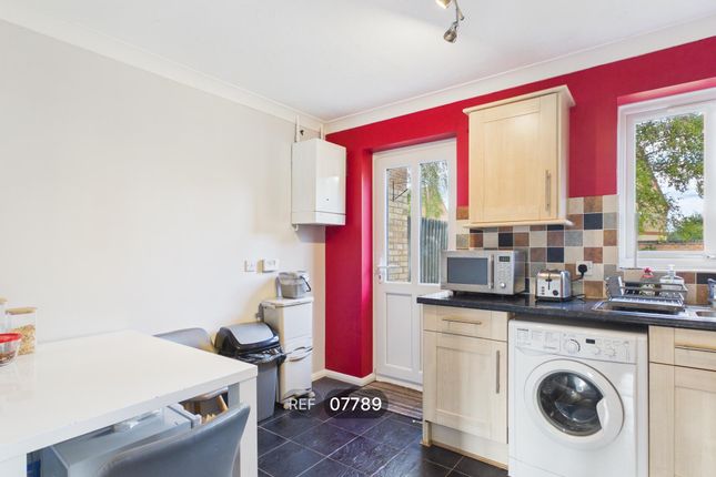 Viking Way, Bourne photo 3