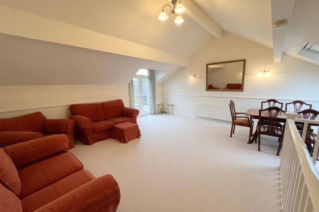 5, Gatcombe Mews, Cheshire photo 3