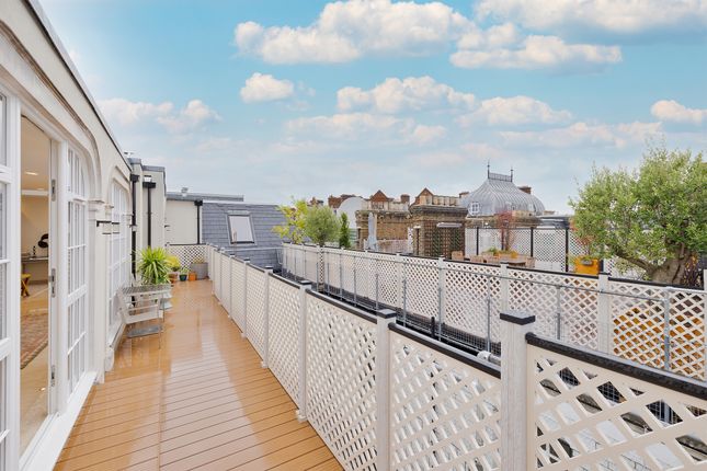 B, Albert Court Prince Consort Road, London photo 4