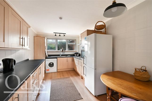 17, Outram Road, Surrey photo 4