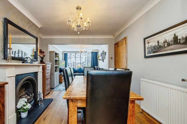8, Wendron Grove, BIRMINGHAM photo 3
