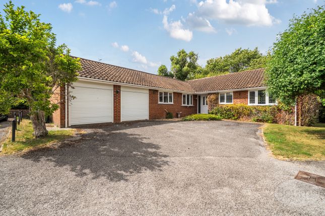3-bed house on 3, Byworth Close, Farnham, £700,000