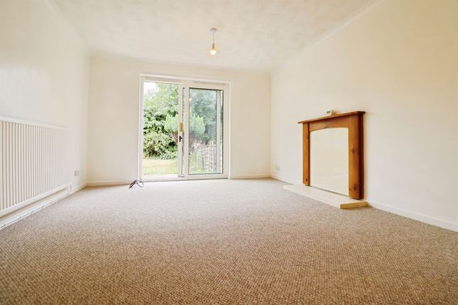 6, St. Francis Court, Cardiff photo 4