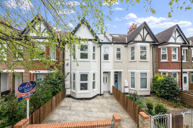 Thumbnail Flat for sale in Northfield Avenue, Northfields