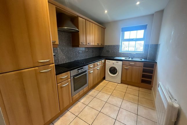 35, Cornwall Avenue, Chorley photo 5