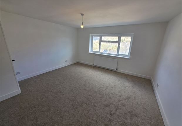 7, Primrose Street TONYPANDY, TONYPANDY photo 5
