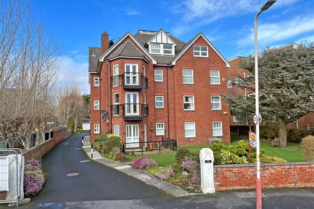 Flat for sale in Lancaster Road, Birkdale, Southport, 2Le.