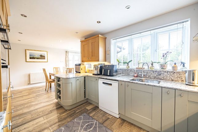 6, Normandy Road, Wroughton photo 4
