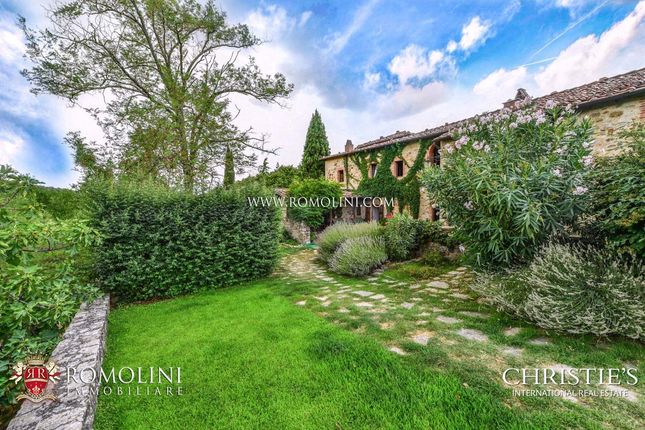 Country house for sale in Castellina In Chianti, Tuscany, Italy