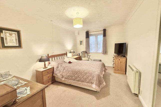 14 Perrin Court, Parkland Grove, Ashford photo 4